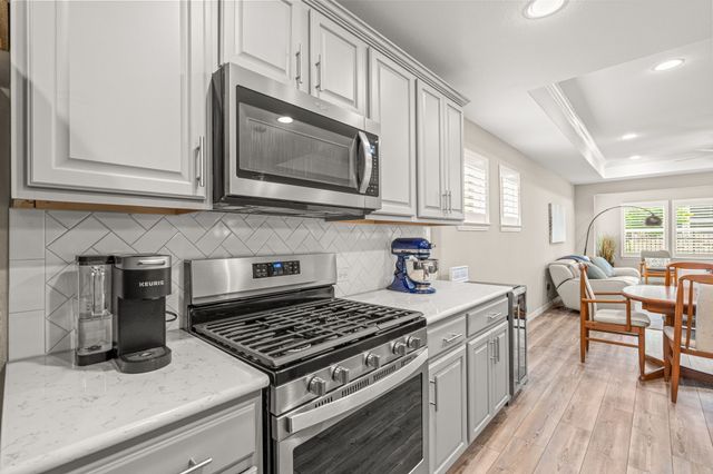 804 Hidden Eddy Drive, Mckinney, TX 75071