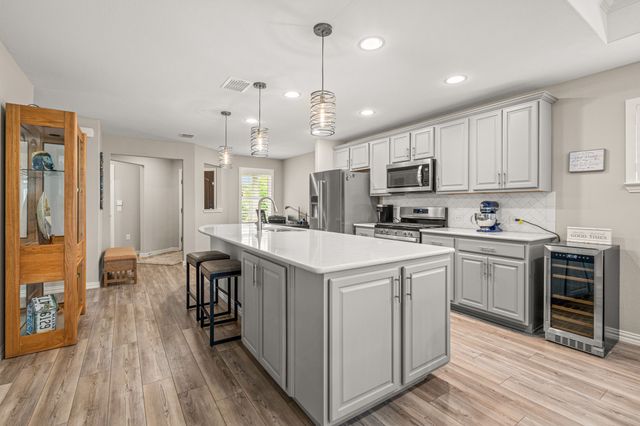 804 Hidden Eddy Drive, Mckinney, TX 75071