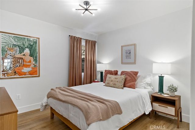 409 N Avon, Burbank, CA 91505