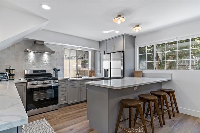 409 N Avon, Burbank, CA 91505