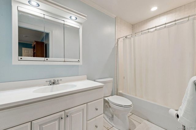 7 Lauro Ridge Court, Mahopac, NY 10541