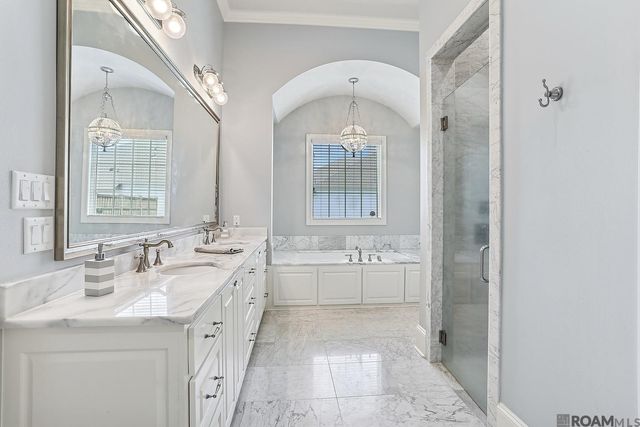 13013 W Waterside Dr, Baton Rouge, LA 70818