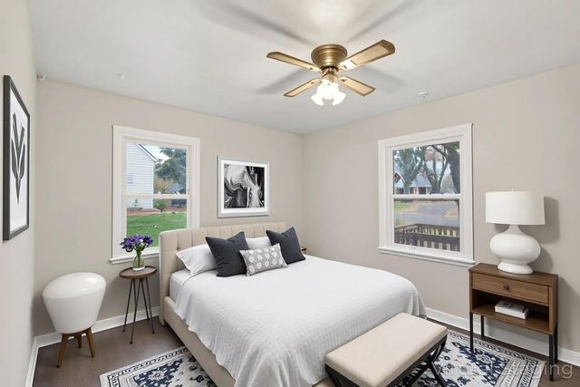 2057 Giesmann Street, Roseville, MN 55113