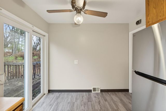 2057 Giesmann Street, Roseville, MN 55113