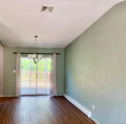310 Aristotle Drive, Maybrook, NY 12543