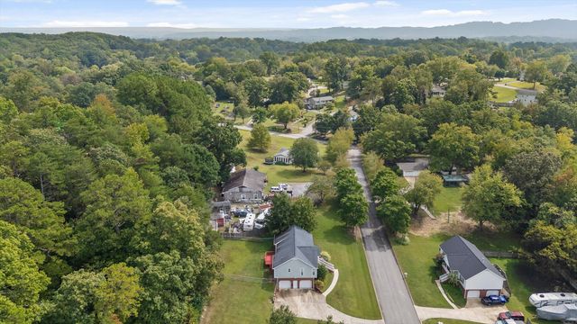 413 Ashley Drive, Soddy Daisy, TN 37379