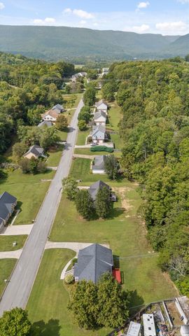 413 Ashley Drive, Soddy Daisy, TN 37379