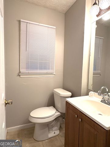 2376 Fairview Road SE, Conyers, GA 30013