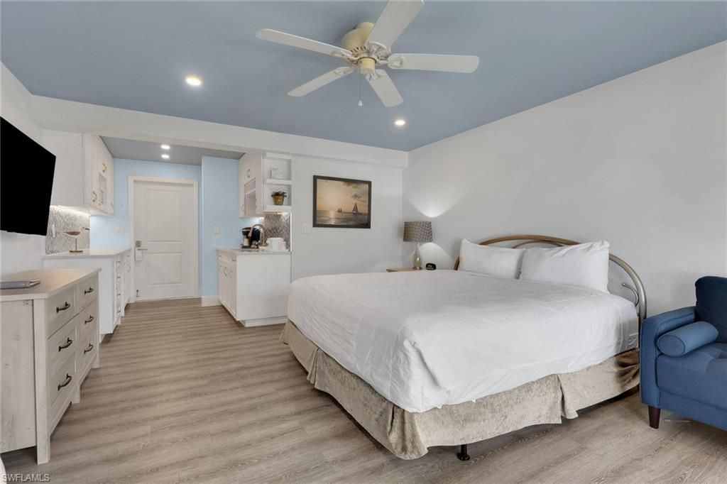 900 Broad AVE S 139, NAPLES, FL 34102 — photo 5