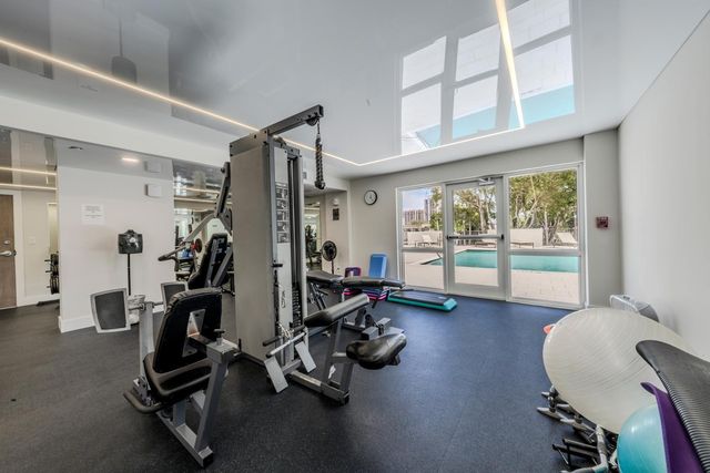340 Sunset Drive 1803, Fort Lauderdale, FL 33301