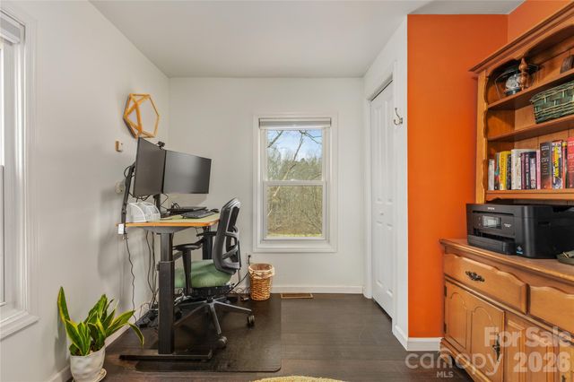 5 Shadowlawn Drive, Asheville, NC 28806
