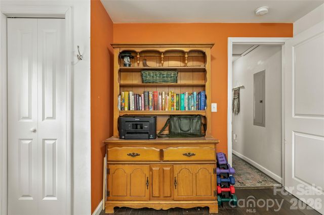 5 Shadowlawn Drive, Asheville, NC 28806