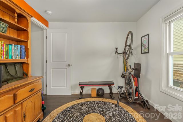 5 Shadowlawn Drive, Asheville, NC 28806