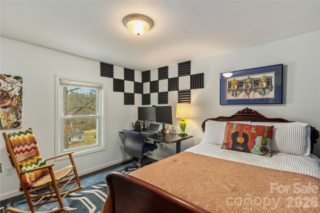 5 Shadowlawn Drive, Asheville, NC 28806