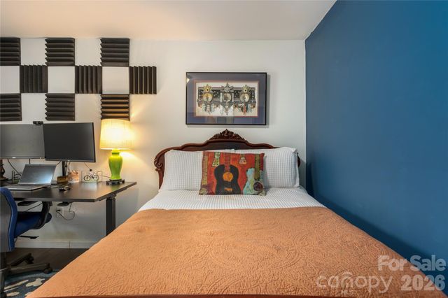 5 Shadowlawn Drive, Asheville, NC 28806