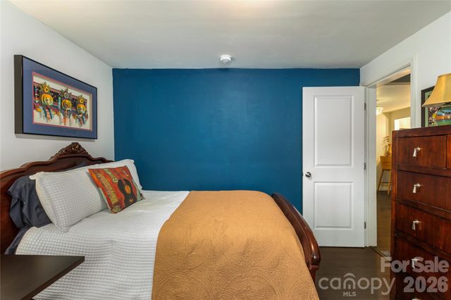 5 Shadowlawn Drive, Asheville, NC 28806