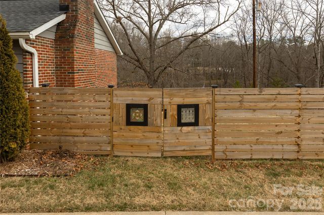 5 Shadowlawn Drive, Asheville, NC 28806