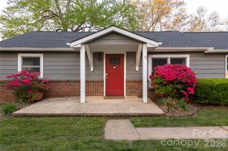 5 Shadowlawn Drive, Asheville, NC 28806
