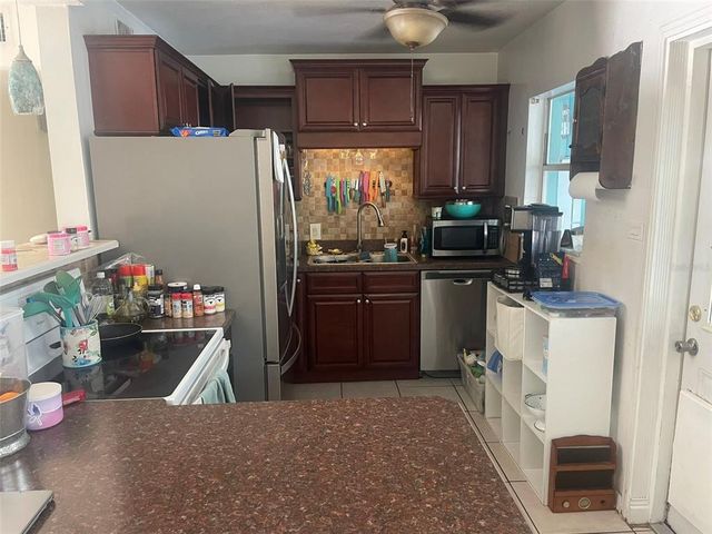 540 PALMETTO DRIVE NE, Port Charlotte, FL 33952