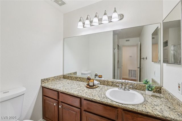 4050 Pacific Harbors Drive 112, Las Vegas, NV 89121