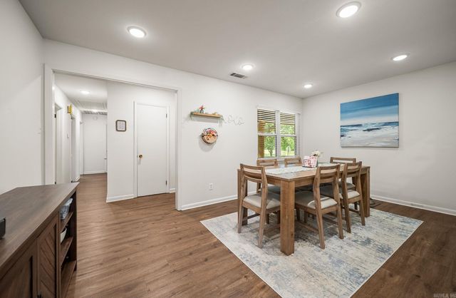 2 Ohio Cove, Little Rock, AR 72227