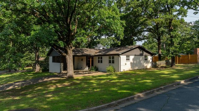 2 Ohio Cove, Little Rock, AR 72227