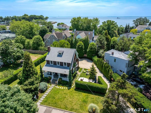 2 Sunwich Road, Norwalk, CT 06853