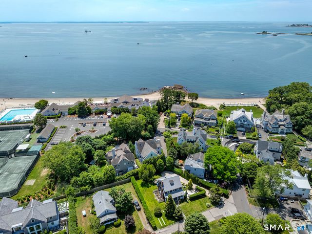 2 Sunwich Road, Norwalk, CT 06853