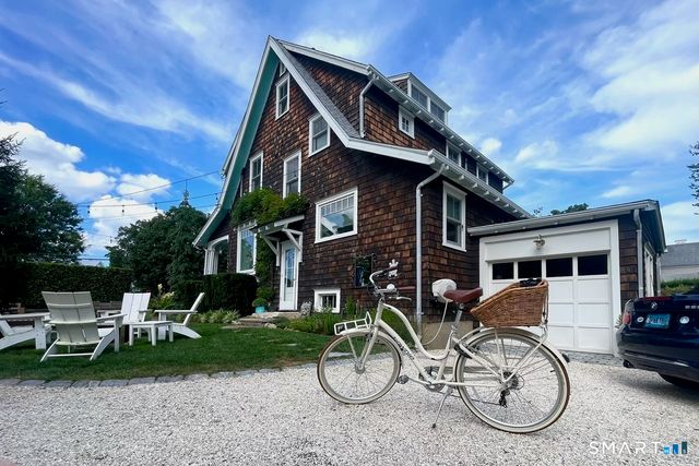 2 Sunwich Road, Norwalk, CT 06853