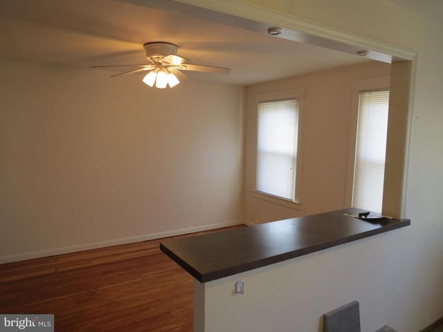 240 PENSDALE ST, Philadelphia, PA 19128