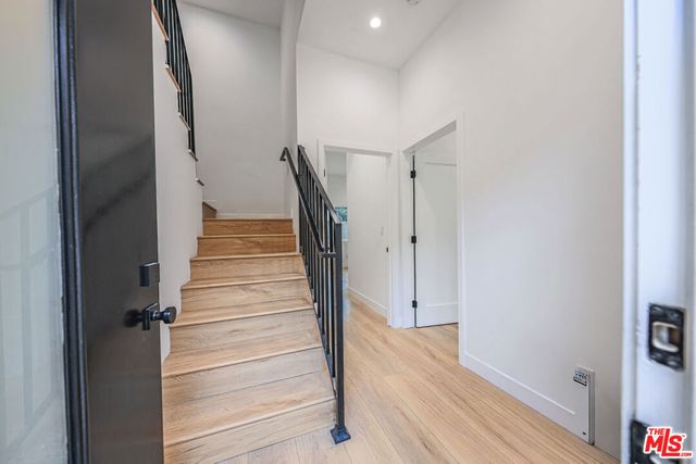 1525 S Carmelina Avenue 1525, Los Angeles, CA 90025
