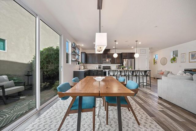 3105 Club Center Dr, Sacramento, CA 95835