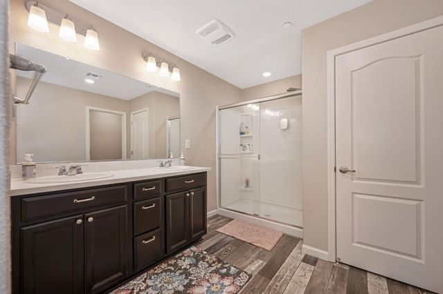 3105 Club Center Dr, Sacramento, CA 95835