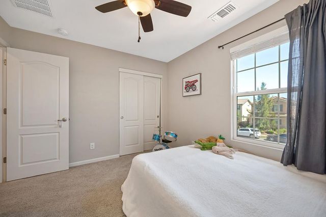 3105 Club Center Dr, Sacramento, CA 95835