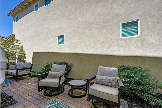 3105 Club Center Dr, Sacramento, CA 95835