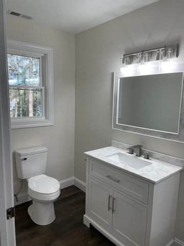 1063 Precinct PL, Huddleston, VA 24104