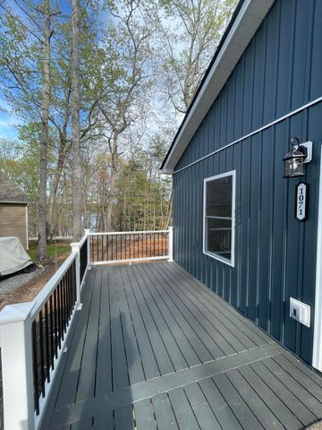 1063 Precinct PL, Huddleston, VA 24104