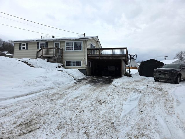 7 Westwood Parkway, Barre City, VT 05641