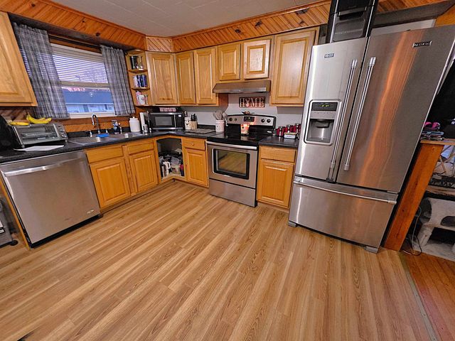 7 Westwood Parkway, Barre City, VT 05641