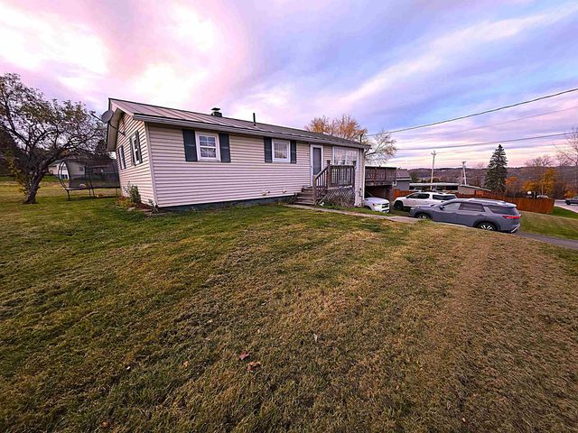 7 Westwood Parkway, Barre City, VT 05641