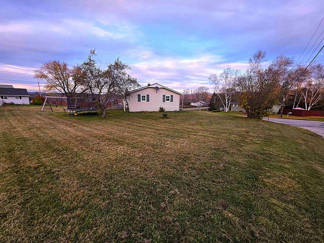 7 Westwood Parkway, Barre City, VT 05641