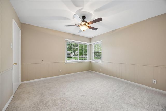 11007 Ella Lee Lane, Houston, TX 77042