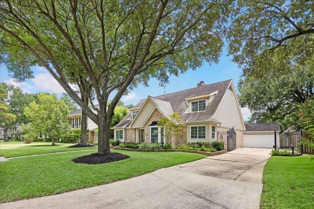11007 Ella Lee Lane, Houston, TX 77042