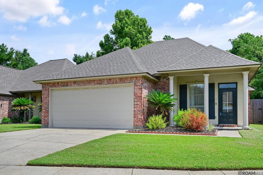15513 Rivermist Ave, Baton Rouge, LA 70817