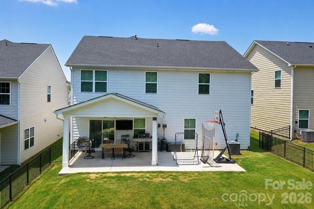 208 Tetcott Street, Mooresville, NC 28115