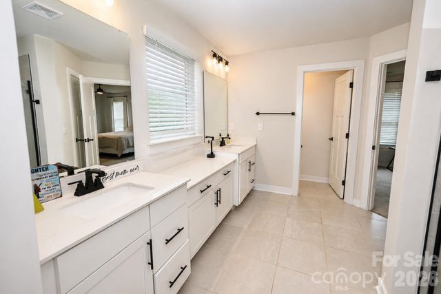 208 Tetcott Street, Mooresville, NC 28115