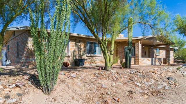 4941 N Tortolita Road, Tucson, AZ 85745