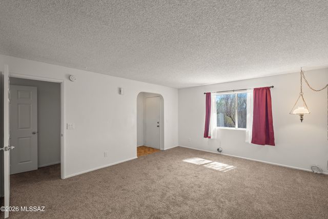 4941 N Tortolita Road, Tucson, AZ 85745
