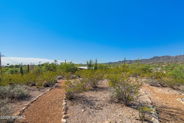 4941 N Tortolita Road, Tucson, AZ 85745