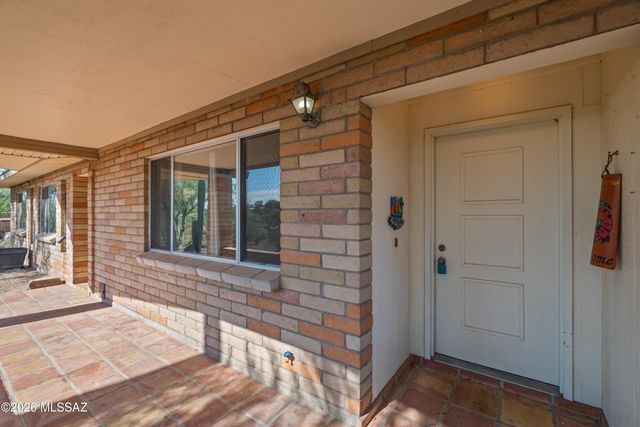 4941 N Tortolita Road, Tucson, AZ 85745